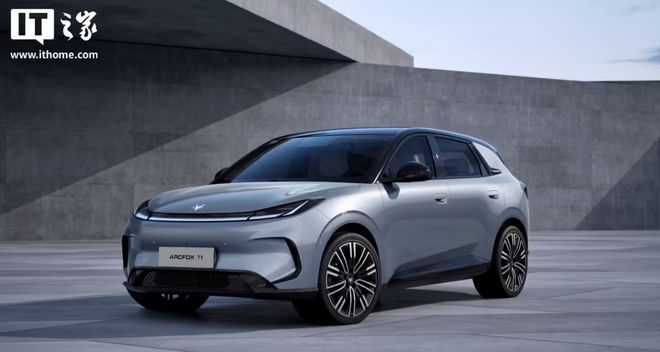 Anthropic 寻求 100 亿美元新融资;《恋与深空》获科隆展最佳移动游戏奖;脑瘫司机靠特斯拉 FSD 开车养家(图12)